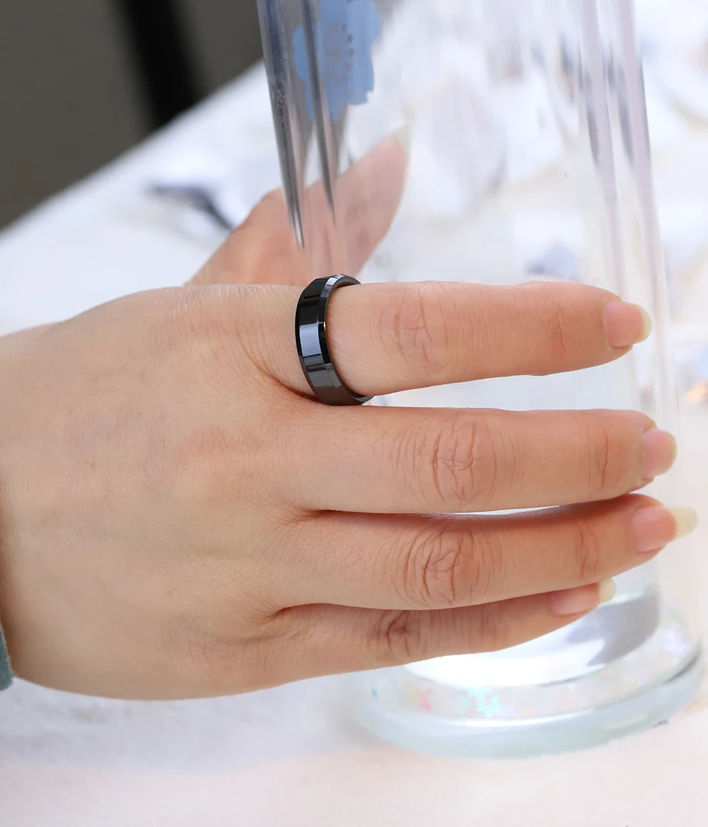 New 6mm Black White Beautiful Shiny Side Ceramic Ring For Women Top Quality Jewelry Without Scratches Woman Ring