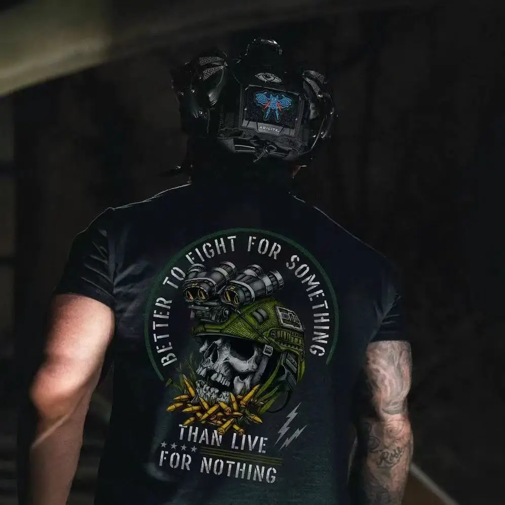 2026 New Military Style Tactical Helmet Feast on Bullets Graphic Print High Quality Men's Short Sleeve Loose Casual T-Shirt