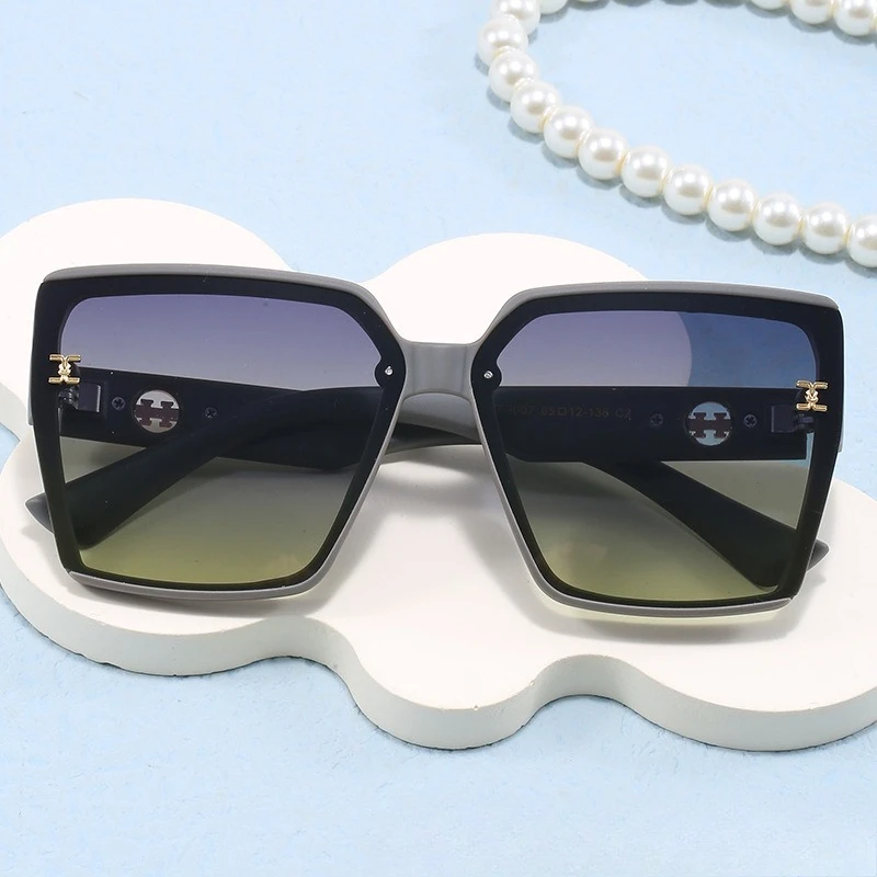 

2025 новые поляризационные квадратные солнцезащитные очки, женские модные модные унисекс, бестселлер ​