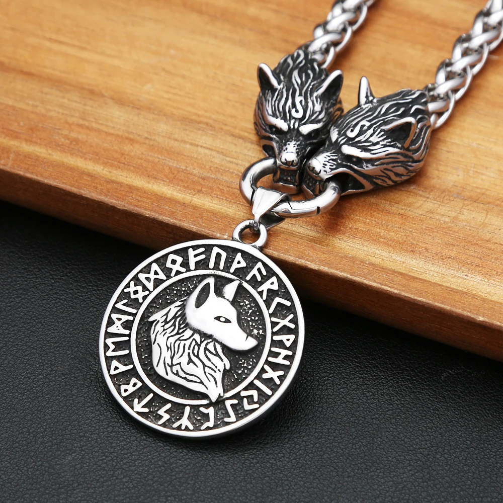

Nordic Vintage Wolf Head Necklaces For Men Women 316L Stainless Steel Odin Viking Animal Pendant Punk Domineering Amulet Jewelry