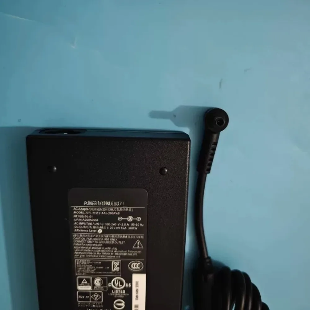 20V 10A 200W for Chicony A21-200P2B A200A022P Laptop AC Adapter Charger for MSI Stealth 14 Studio MS-14K Gaming Notebook