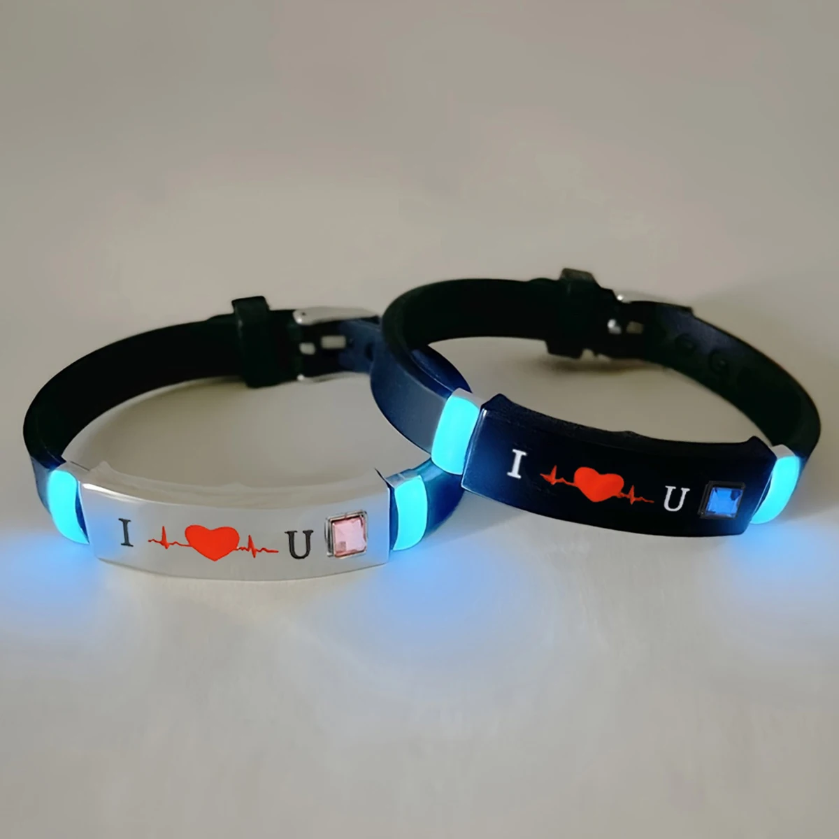 2 Pieces/Set of I LOVE YOU Couple Silicone Bracelet Fashion Confession Bracelet for Your Heart