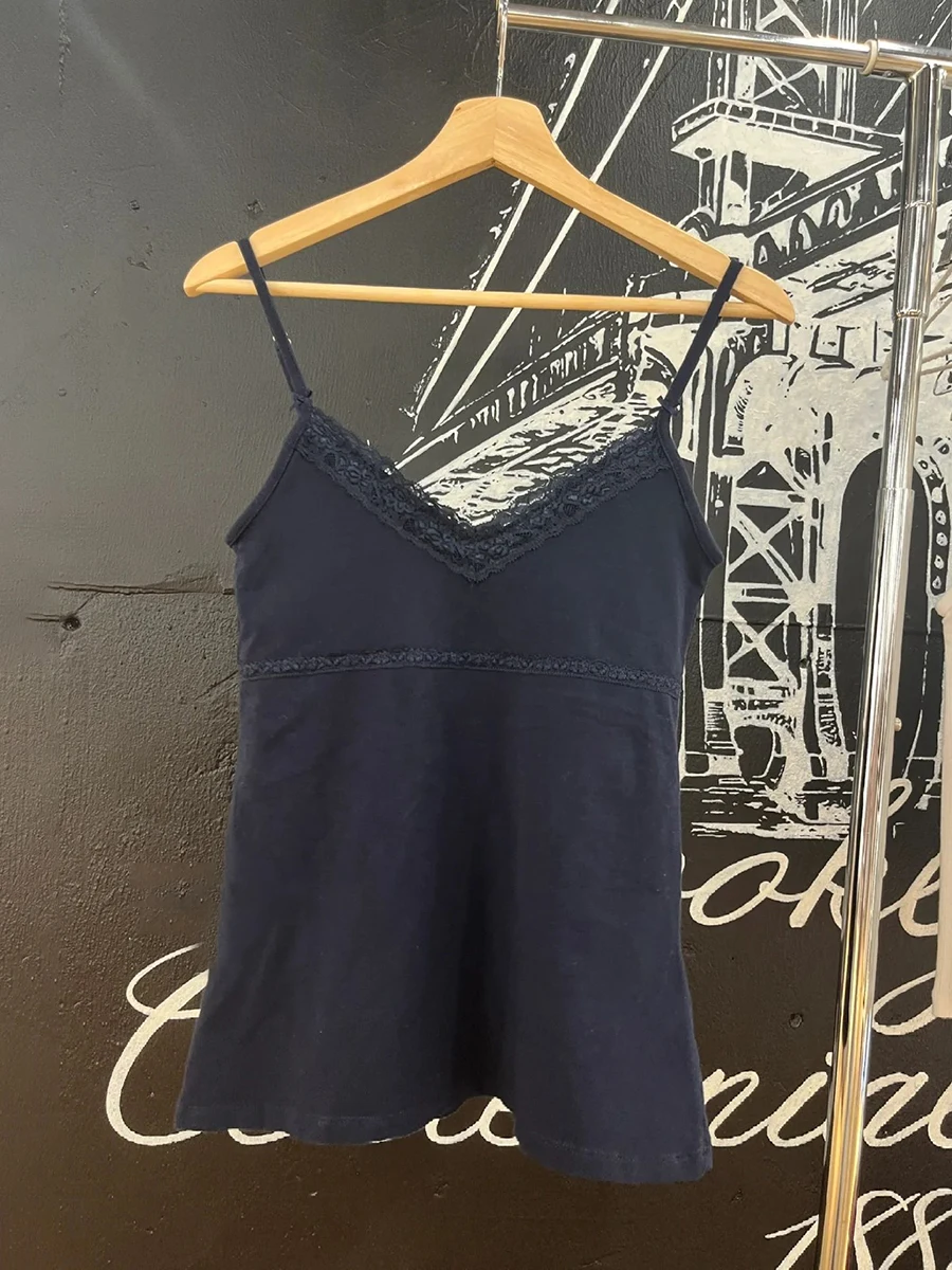 Koronkowe wykończenia Navy Slim Tank Tops Woman Summer Bow V-Neck Sleeveless Cotton Cropped Vest Casual Vintage Streetwear Crop Top Y2k New