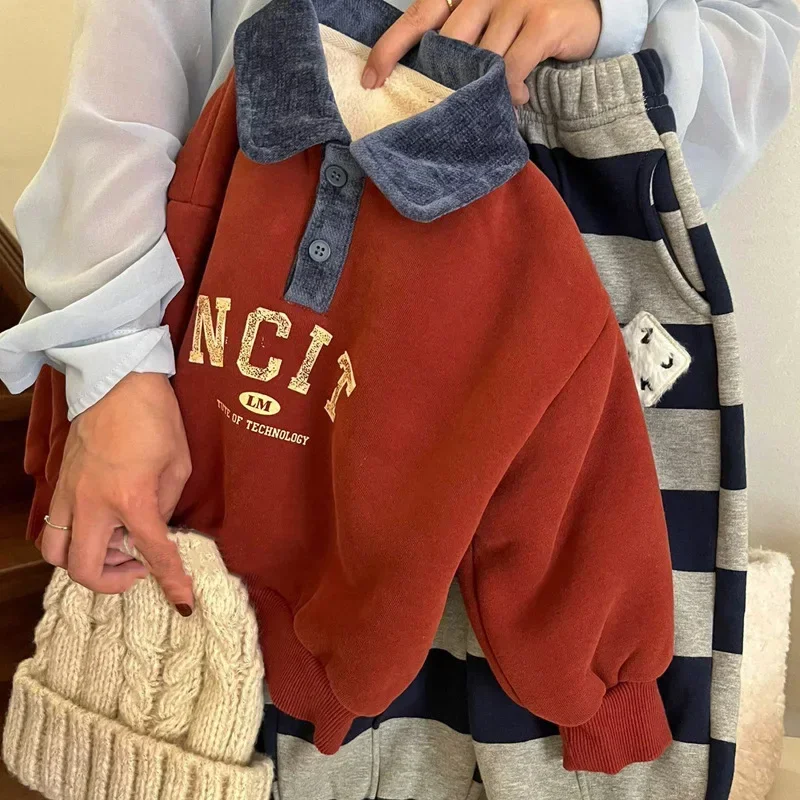 

2-7Y Children Boys Girl Letter Print Top 2025 Kids New Year Cotton Fleece Lined Sweatshirt Polo Collar Warm Casual Autumn Winter