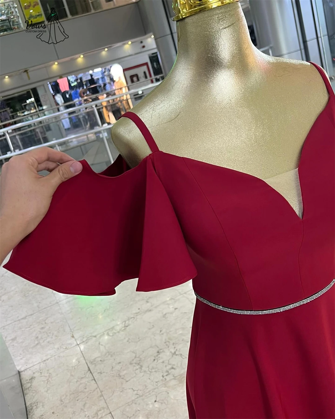 فساتين سهرة بأشرطة سباغيتي من Vows 2025 فساتين حفلات نسائية أنيقة مصنوعة حسب الطلب للمناسبات الخاصة ثوب حفلة كلمة