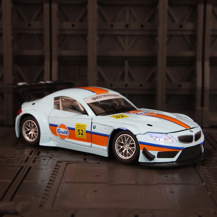 CCA 1:24 BMW Z4 GT3 Gulf Oil Edition modello di auto in lega giocattolo per bambini, porte e cofano possono essere aperti