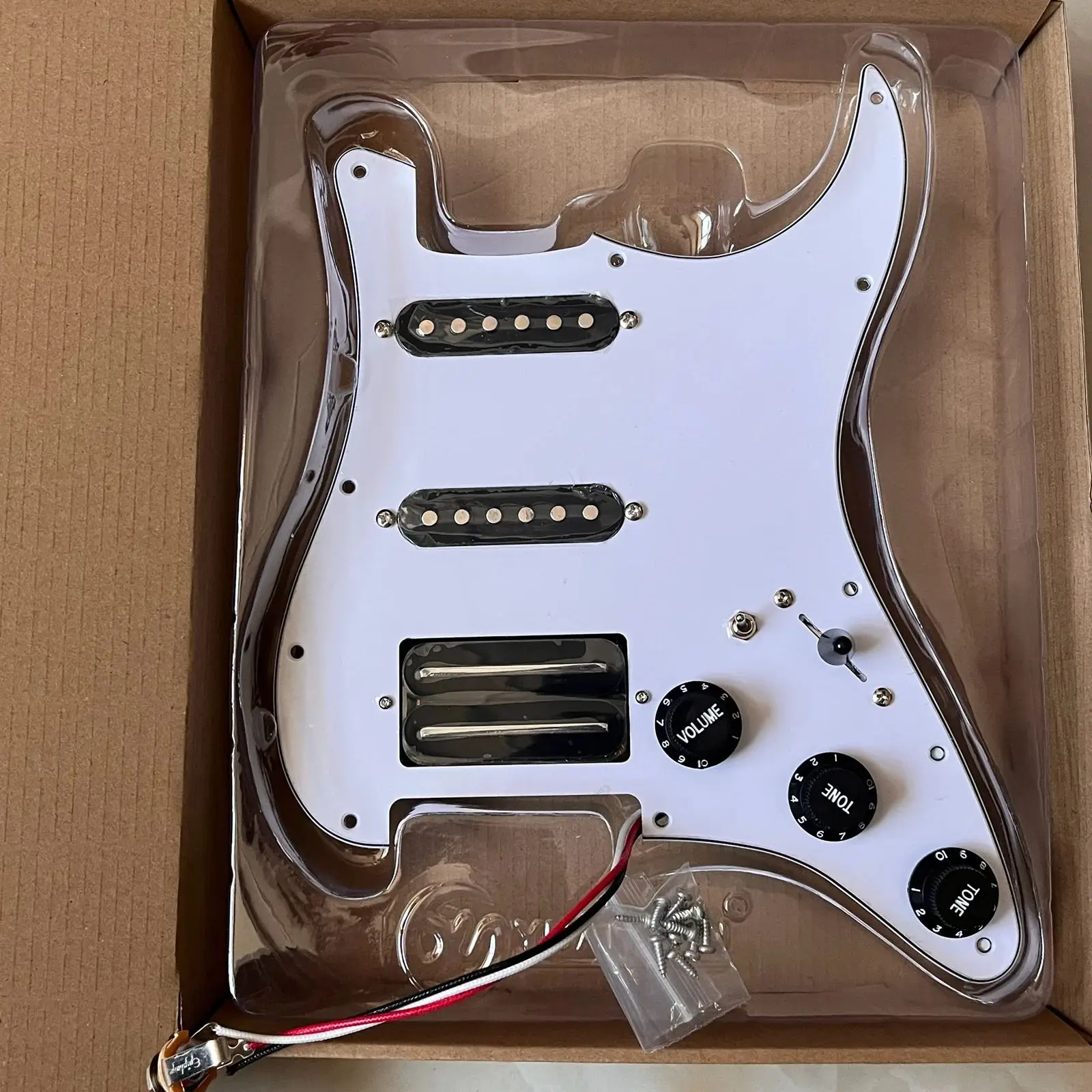 

Upgrade Prewired ST Electric Guitar HSS Pickguard Set Multifunction Switch Alnico V Humbucker Pickups Guitar Accessories
