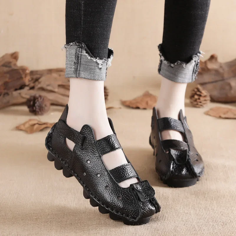 

New Women Shoe Summer Fashion Versatile Flat Shoes Ethnic Breathable Women Sandals Hollow Elegant Temperament Casual Sneaker