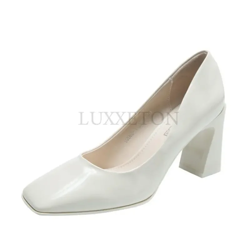 Patent Leather Women Pumps Retro Square Heel Single Shoes College Style Squares Head Leathers Shoe Student High Heels 8CM