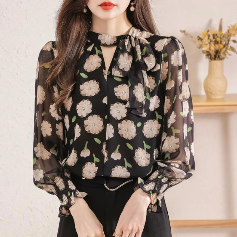 Floral Blouses Women Loose Long Sleeve Casual Tops Hollow Out Elegant Age-reducing Design All-match Temper Bow Chiffon Trendy