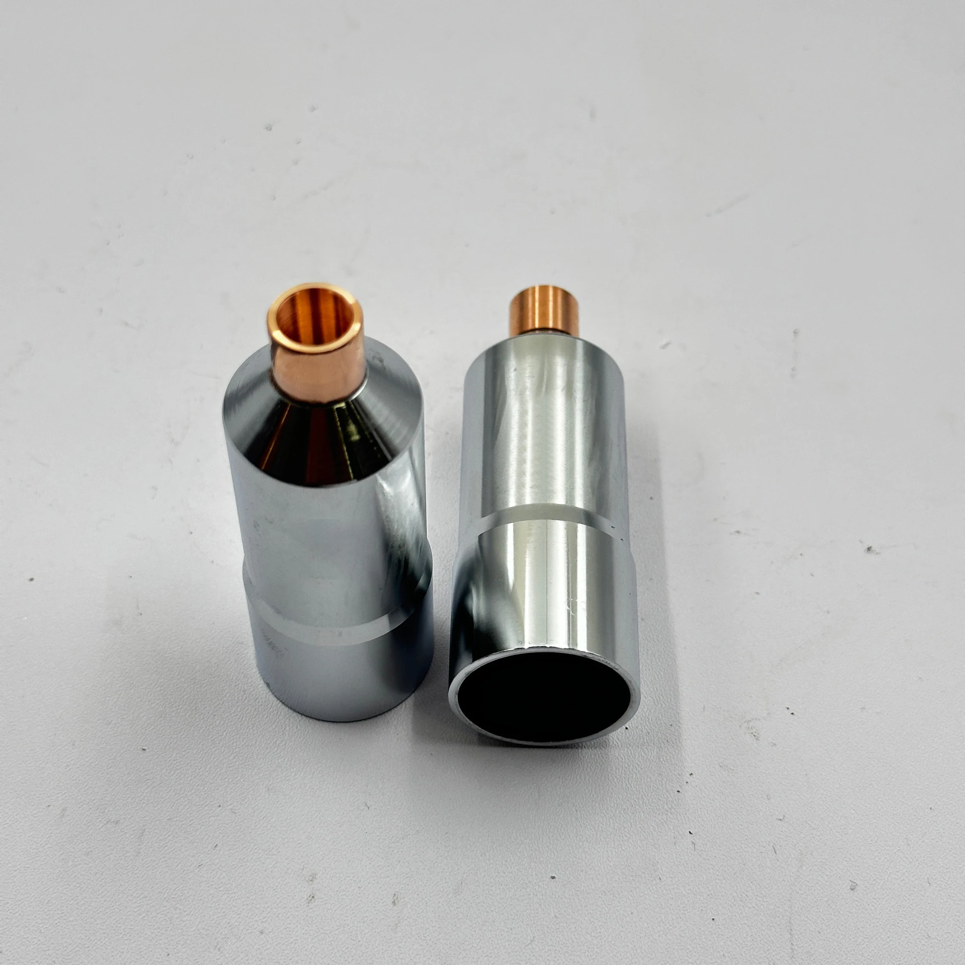 

11176-1190 111761190 Трубка форсунки втулки форсунки для двигателя j05 j08 Детали экскаватора