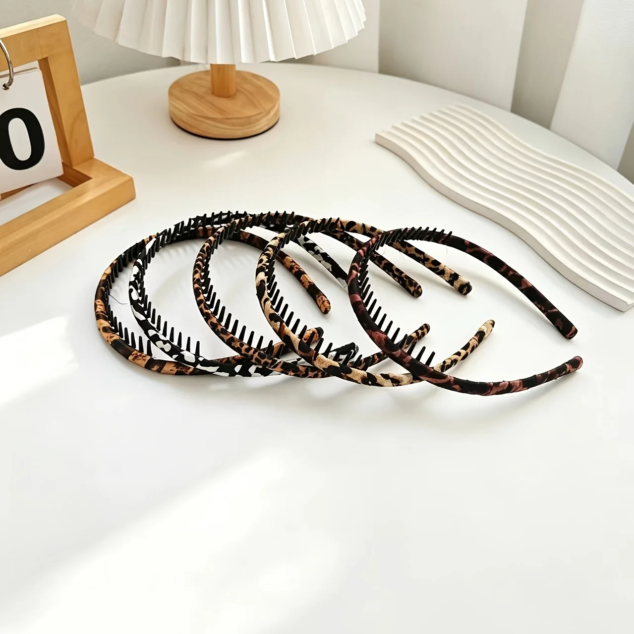 5pcs Fashion Zebra Pattern Leopard Pattern Toothed Fabric Headbands for Women Girls Party Hair Accessories
