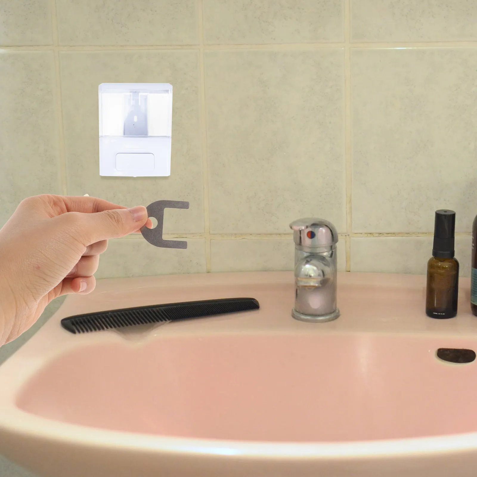 Stainless Steel Replacement For Commercial Hand Soap Durable Bathroom Accessory Soap Dispenser Key Commercial Toilet Dispenser