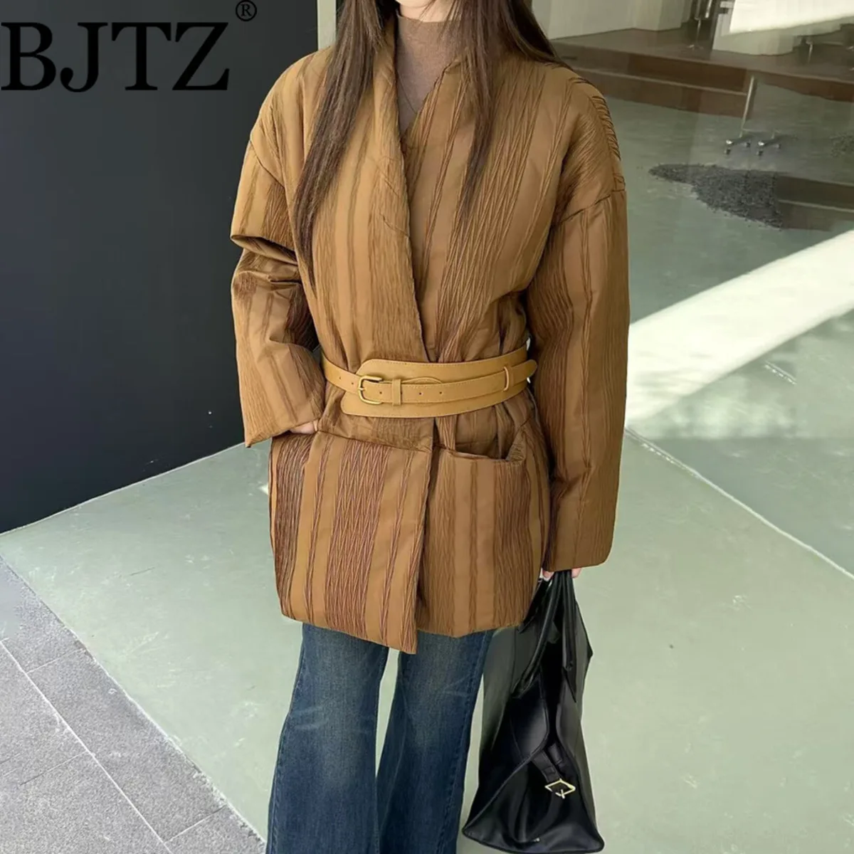 

BJTZ женская зима 2025, теплая темпераментная хлопковая одежда, пояс с завязками на талии, дизайнерская модная офисная женская верхняя одежда