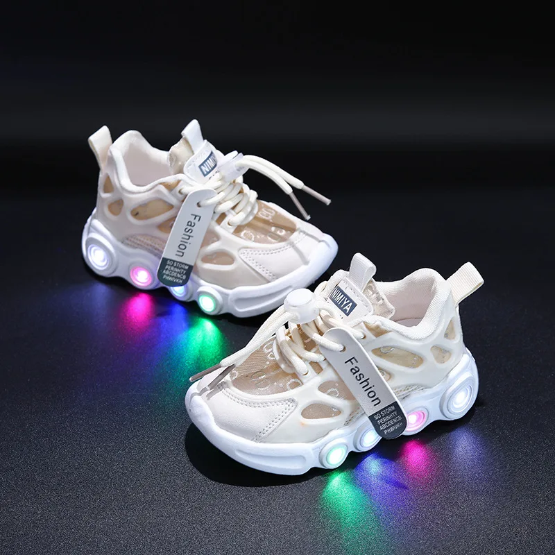 Child Fashion Sport Shoes Summer Luminous Fashion Breathable Kids Boys Net Shoes Girls LED Sneakers with Light Running Shoes