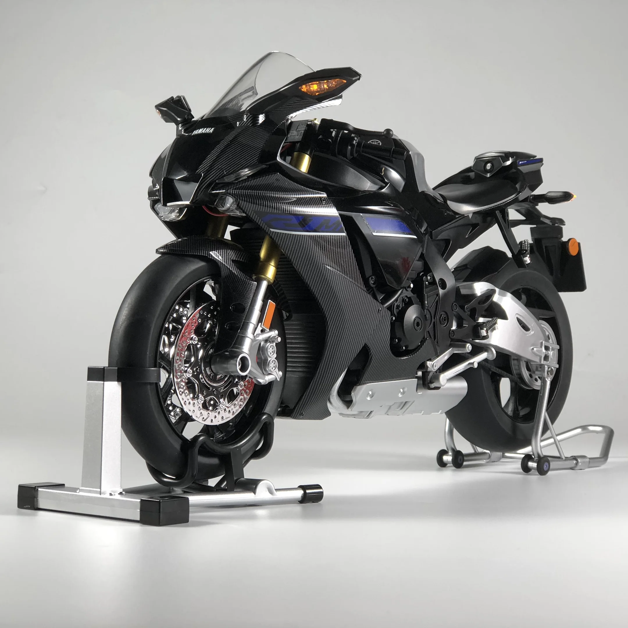 輸入雑貨　希少生産少　ヤマハYZF-R1モデル　フィギア付　アートパネル Spray 1:6 YAMAHA YZF-R1 YZFR1 Alloy Metal Diecast Model Motorcycle