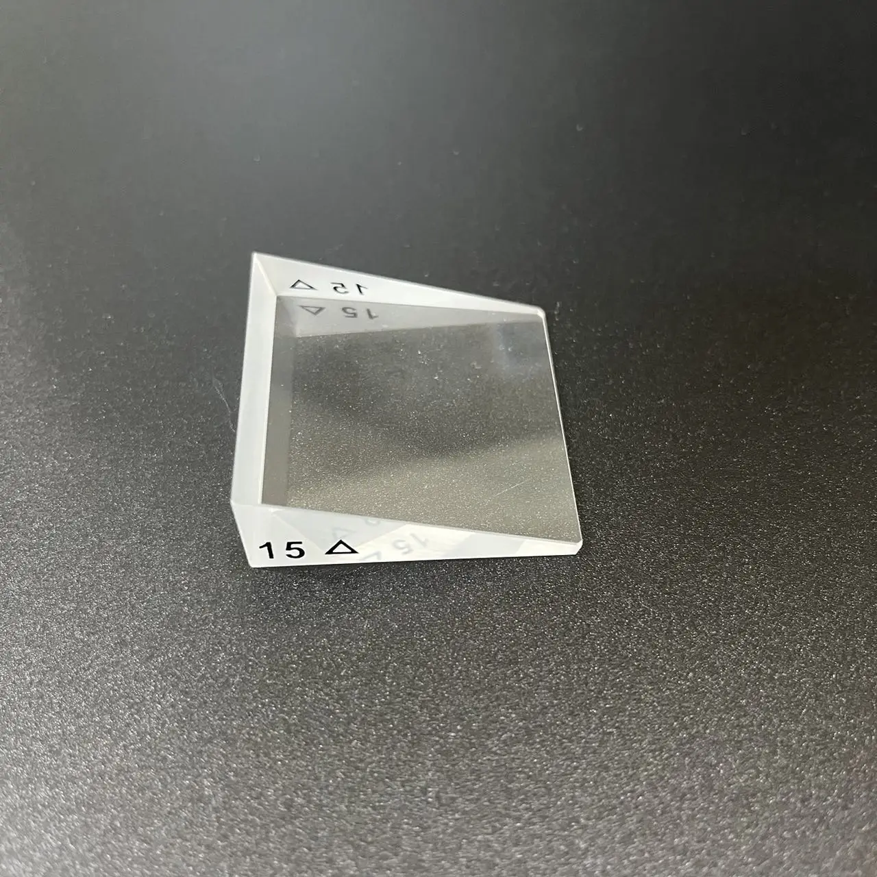 15 degrees Optical Wedge Prism for Ophthalmic Strabismus - Prisms Glass Lens Processing - Triangular Prism for Strabismus Glasse