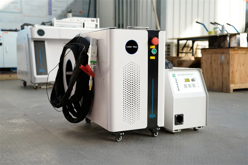 Affordable 1500w air cooled cheap fiber laser welding machine / cnc laser welder pipe laser cutting cleaning