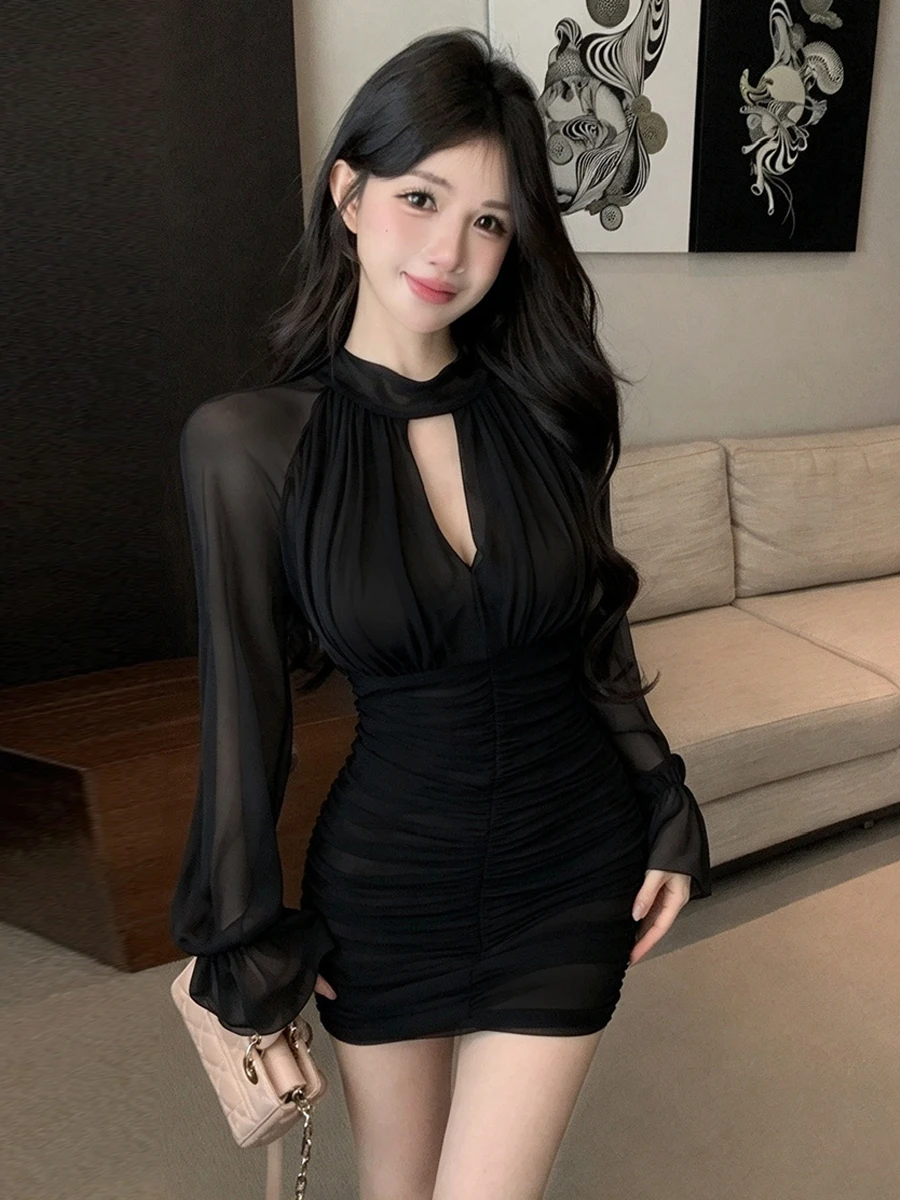 Sweet Sexy Lace Bell Sleeve Dress High Waist Slimming Pleated Short Skirt Wrap Body Long Sleeve Dress for Commuting And Casua...