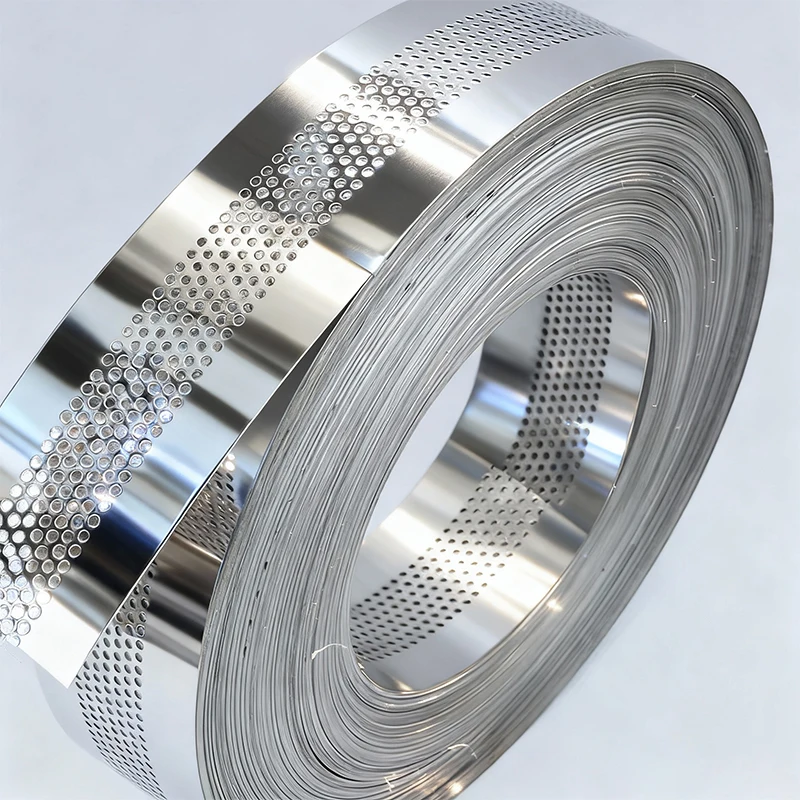 

Блестящая серебристая плоская рулонная нержавеющая сталь 80 мм (3,15 дюйма) x 100 м x 0,5 мм с перфорацией для изготовления объемных букв и вывесок