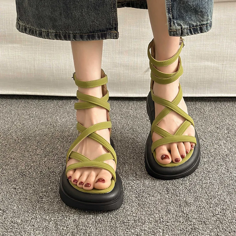 2024 Summer Cross Strap Design Fried Street Fashion High-Top Roman Shoes Woven Platform Sandals for Women