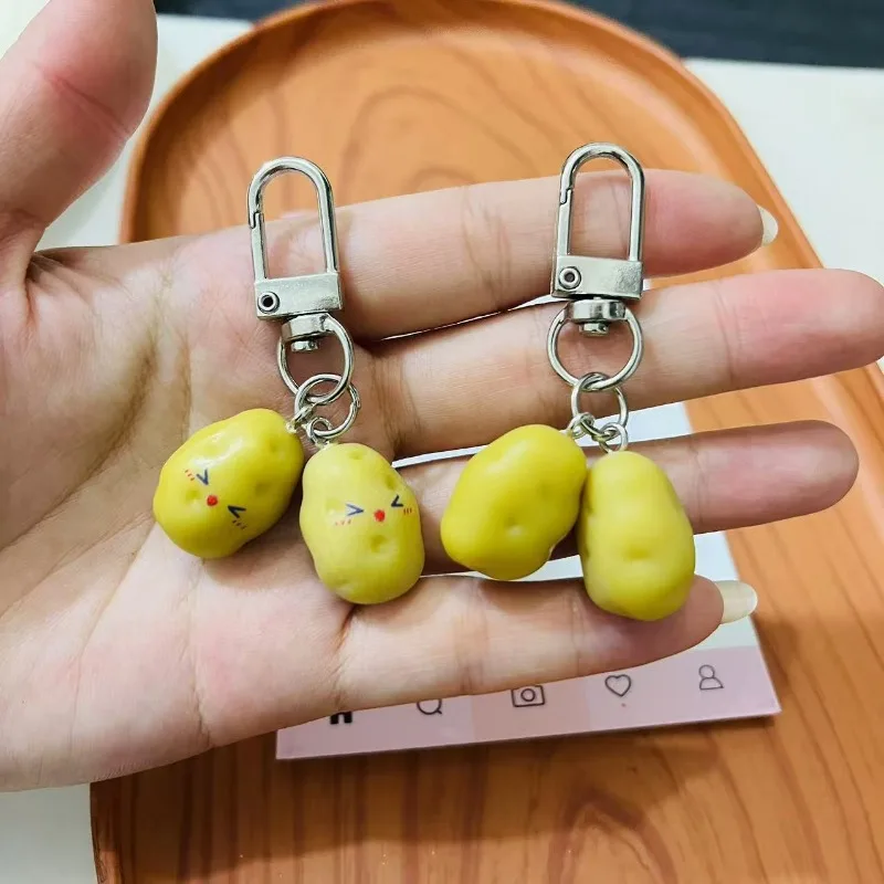 Cute Potato Keychain - Funny Food Series Pendant for Backpack Purse Keys, Creative Student Couple Best Friend Gift Accessories