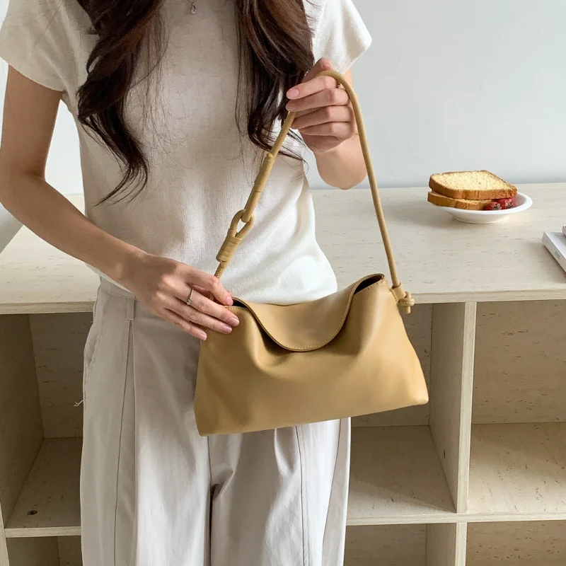 

Large Hand Shoulder Bag for Women High Quality New in Vintage Ladies Tote Bags Pu Leather Korean Luxury Designer Female Handbags