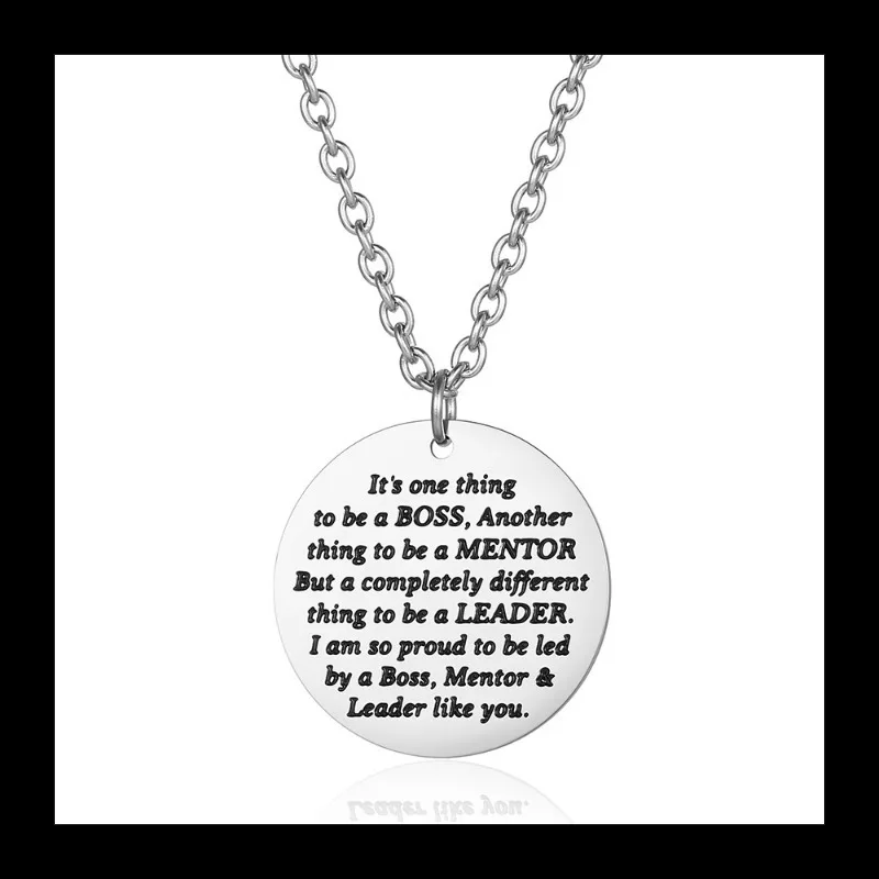 شخصية قلادة الفتيان والفتيات المتخصصة الإنجليزية جولة العلامة التجارية قلادة هدية انفجار