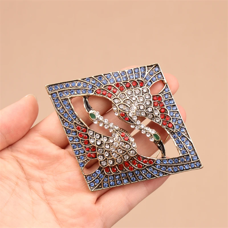 Vintage Big Crane Brooches for Women Unisex Rhinestone Healthy Animal Geometric Party Office Brooch Pins Gifts