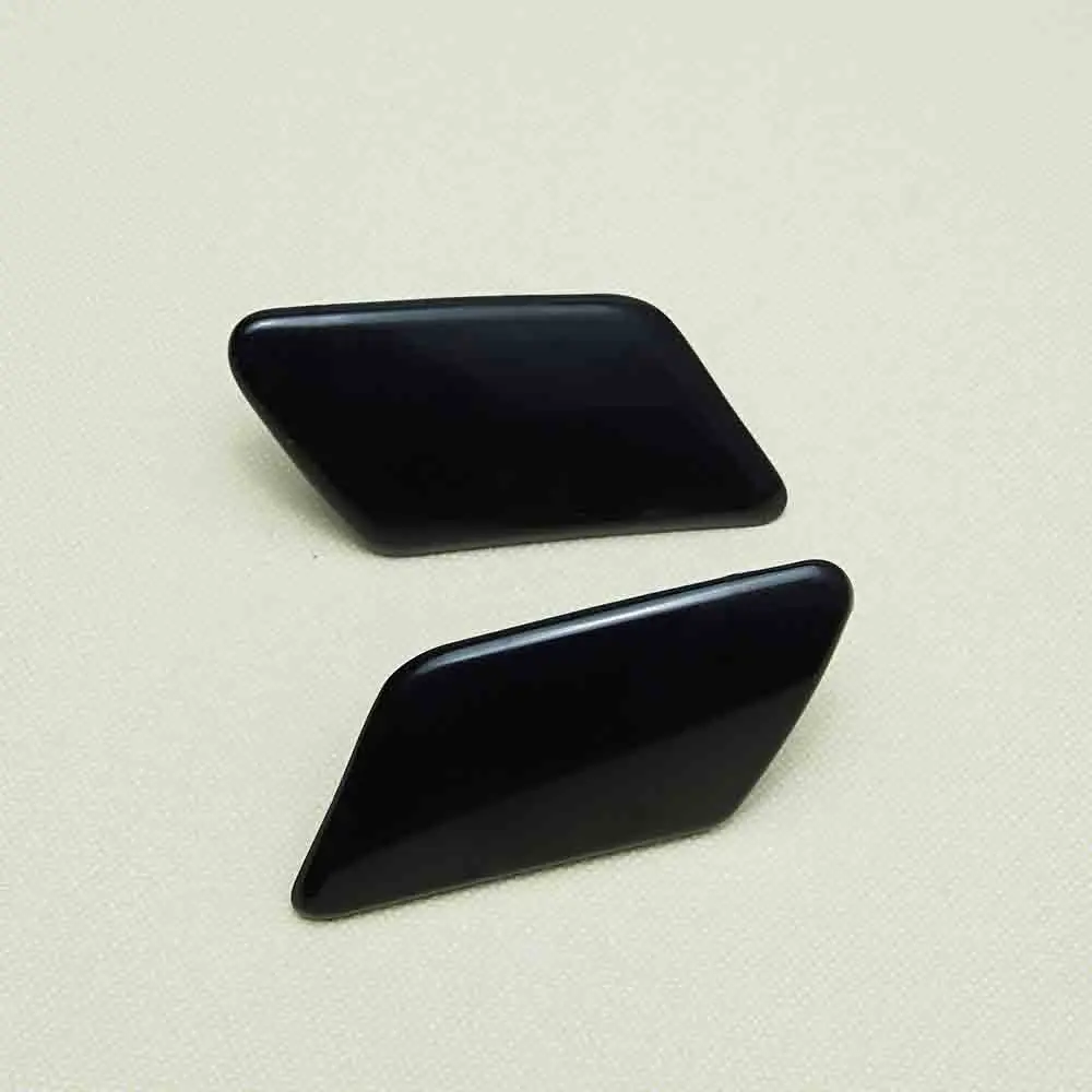 39876478 39876479 Automobile Front Bumper Front Headlight Cleaning Nozzle Cover - Not Painted For Volvo C30 2007-2011 Auto Parts
