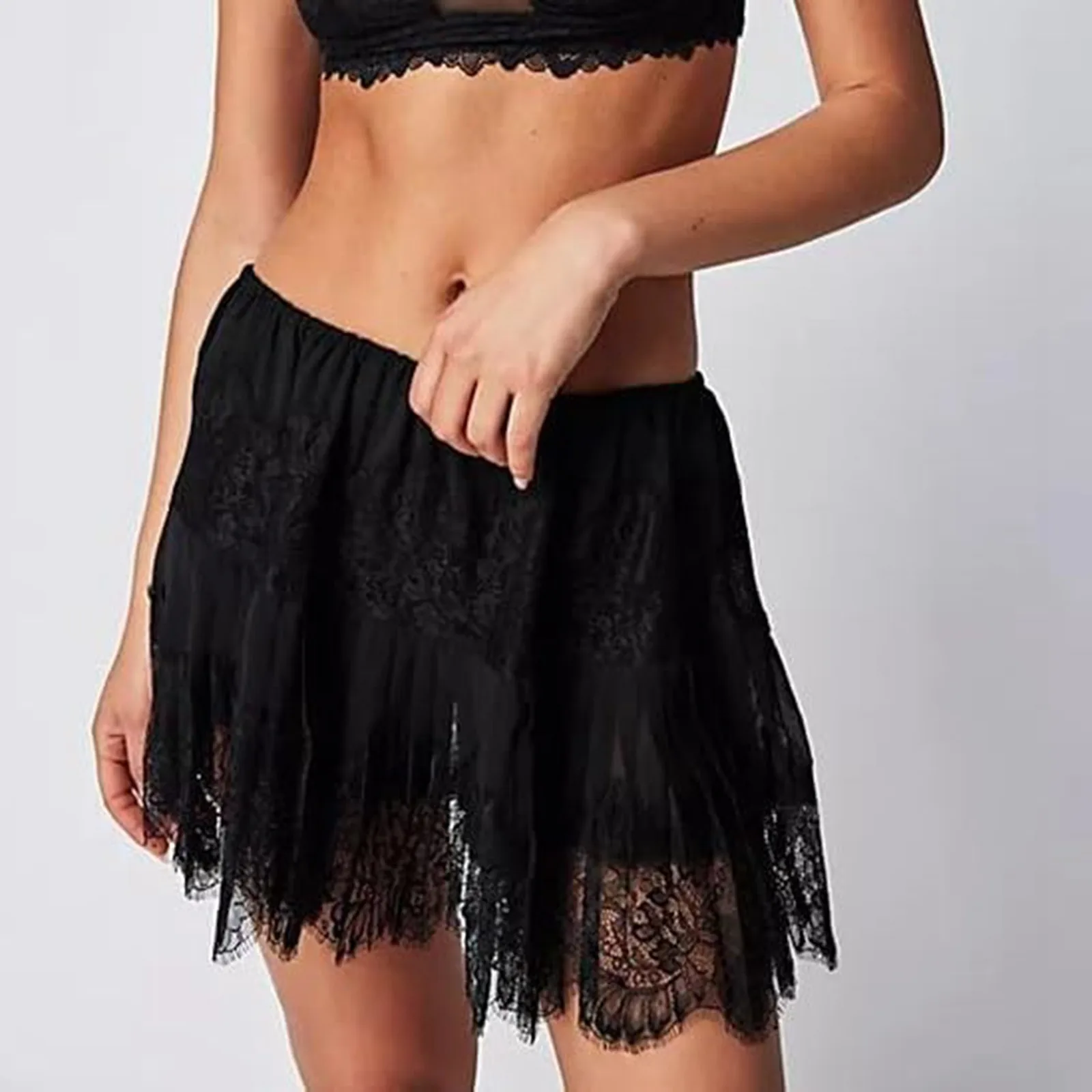 

Fashion Women Y2k Lace Mini Skirt Low Rise Pleated Ruffle Half Slip Skirt Layered Flowy Short Skirt Beach Holiday Streetwear