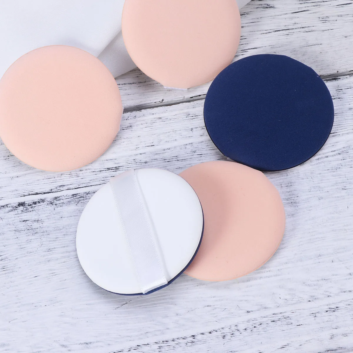 

7pcc Women Facial Powder Puff Beauty Makeup Foundation Sponge for Puff Cream (Blue and White)