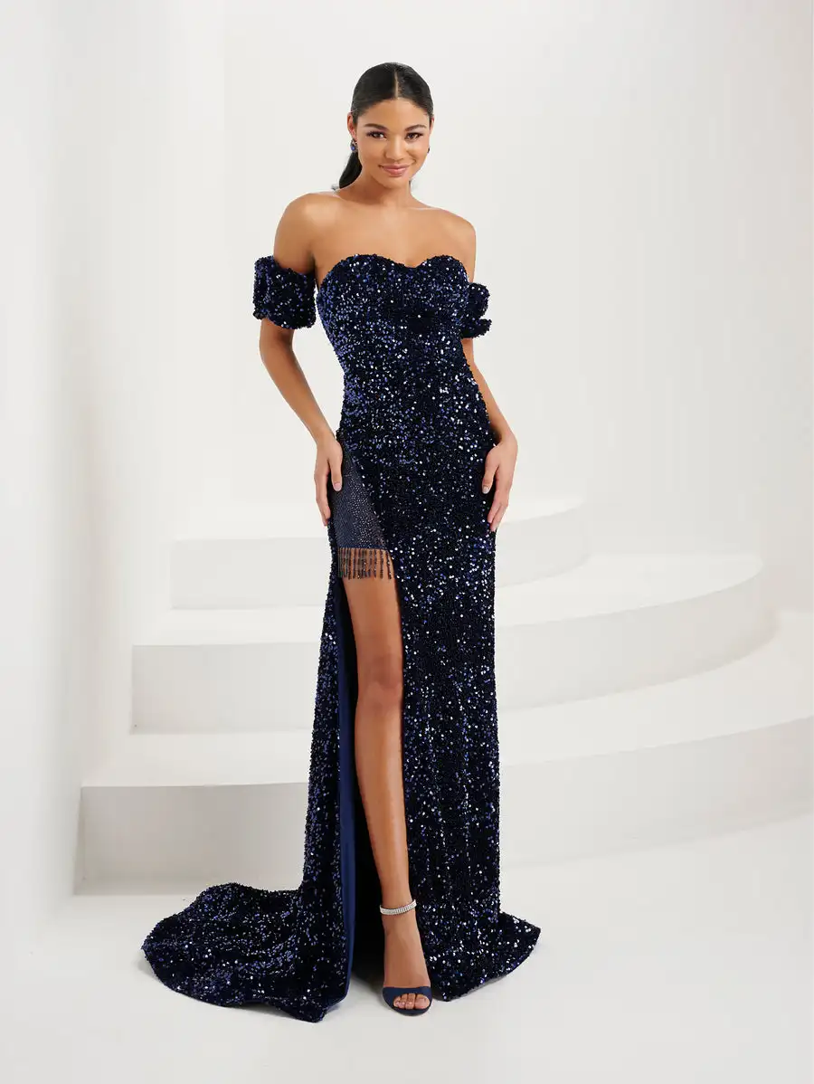 Sequin Velvet Sweetheart Slim Fit Sequin Fringed Slit Fully Lined Gown Debut Prom Red Carpet Evening فستان حفلات الزفاف