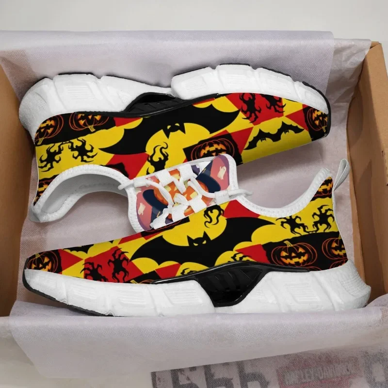 Zapatos informales personalizados, tela de malla plana, zapatos tejidos voladores, ligeros, transpirables, diseño de Festival de terror y murciélago de Halloween
