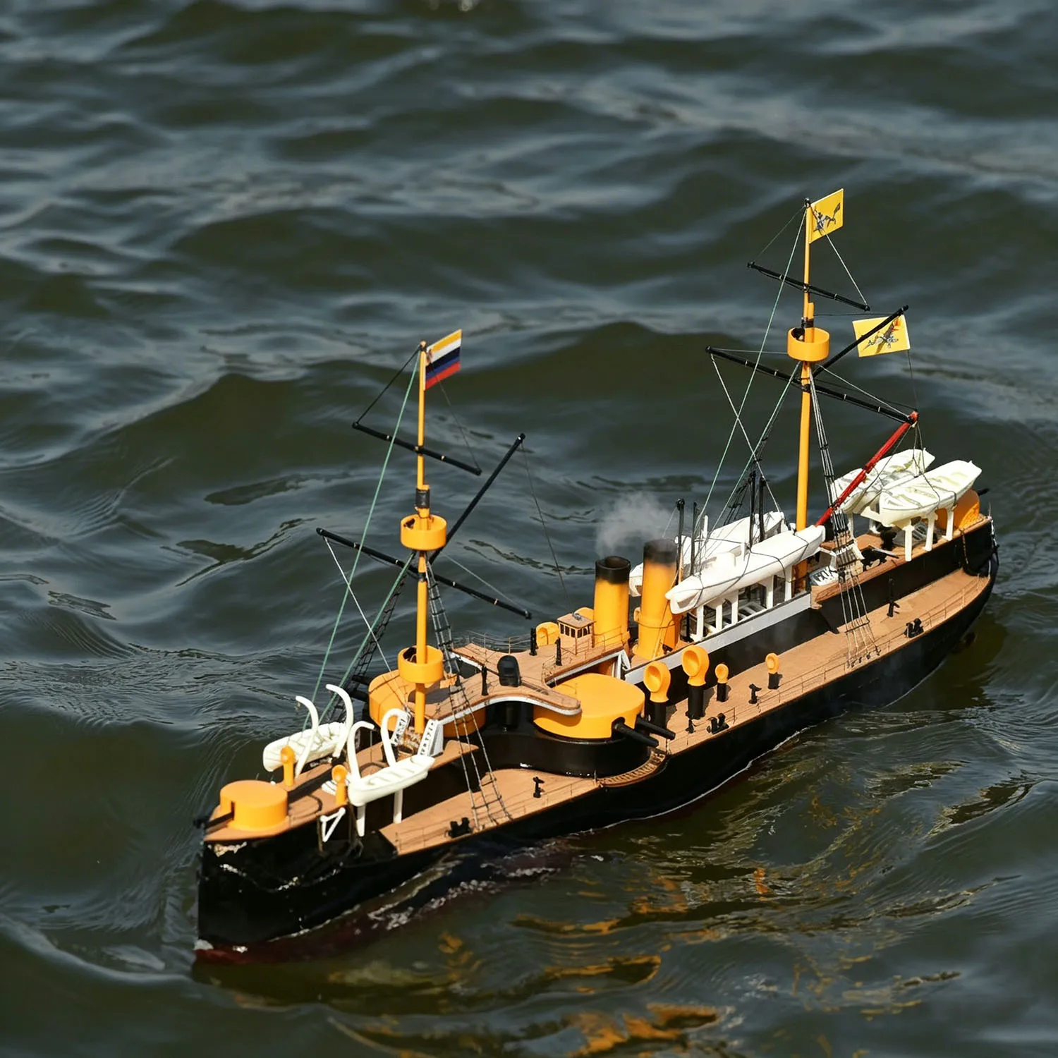 1/100 Scale Remote Controlled Boat 94cm with Smoke and Horn Function Beiyang Fleet Dingyuan Warship RC Boat Model Warship Model