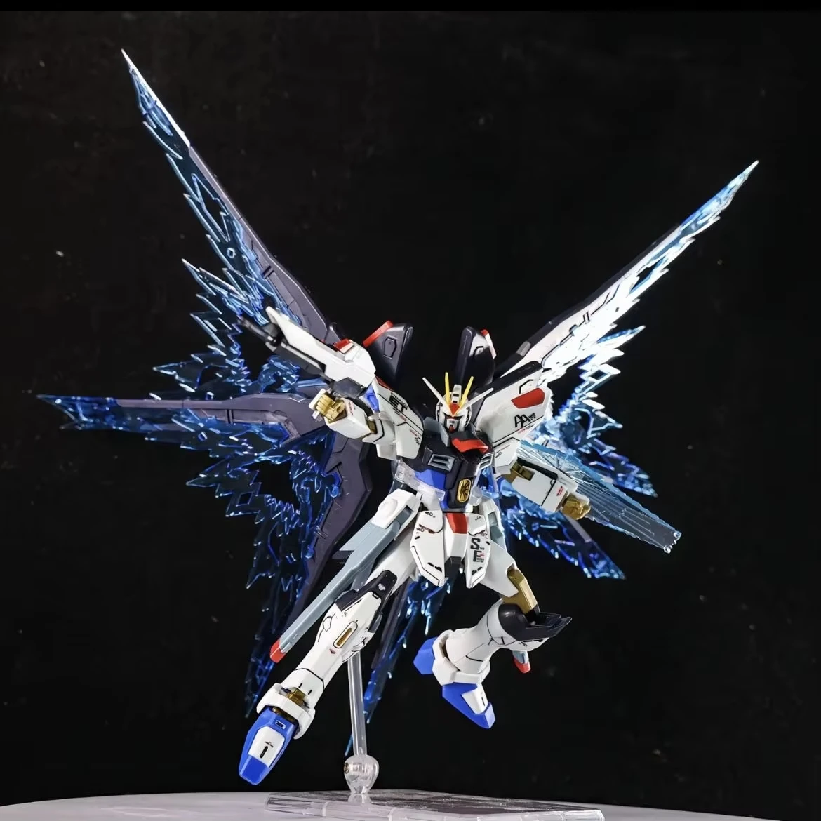 ZGMF-X20A Strike Freedom STRIKE FREEDOM With Wing Of Light  Water Patch  Assembly Action Figures Robot Plastic Model Toy