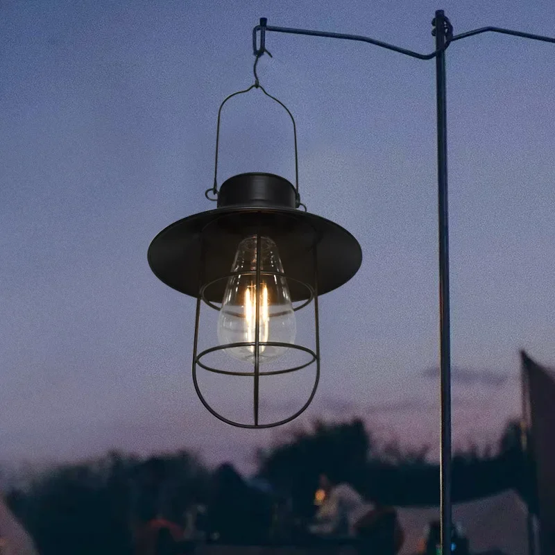 Latarnia słoneczna lampa wisząca na zewnątrz lampa namiotowa wodoodporne Vintage metalowe lampy słoneczne z żarówką wolframową do wystroju ogrodu Patio