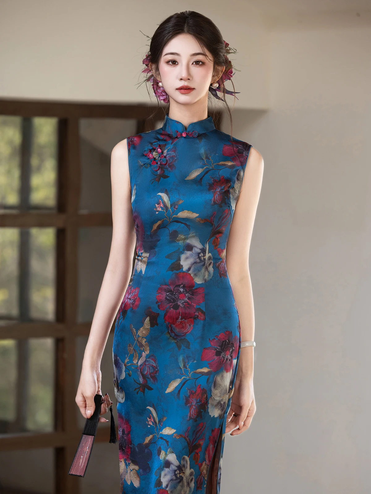 

Young Sle Svel Dr Ele Simple White Long Qipao Gown for Women Breathable Floral Patterned Daily Wear