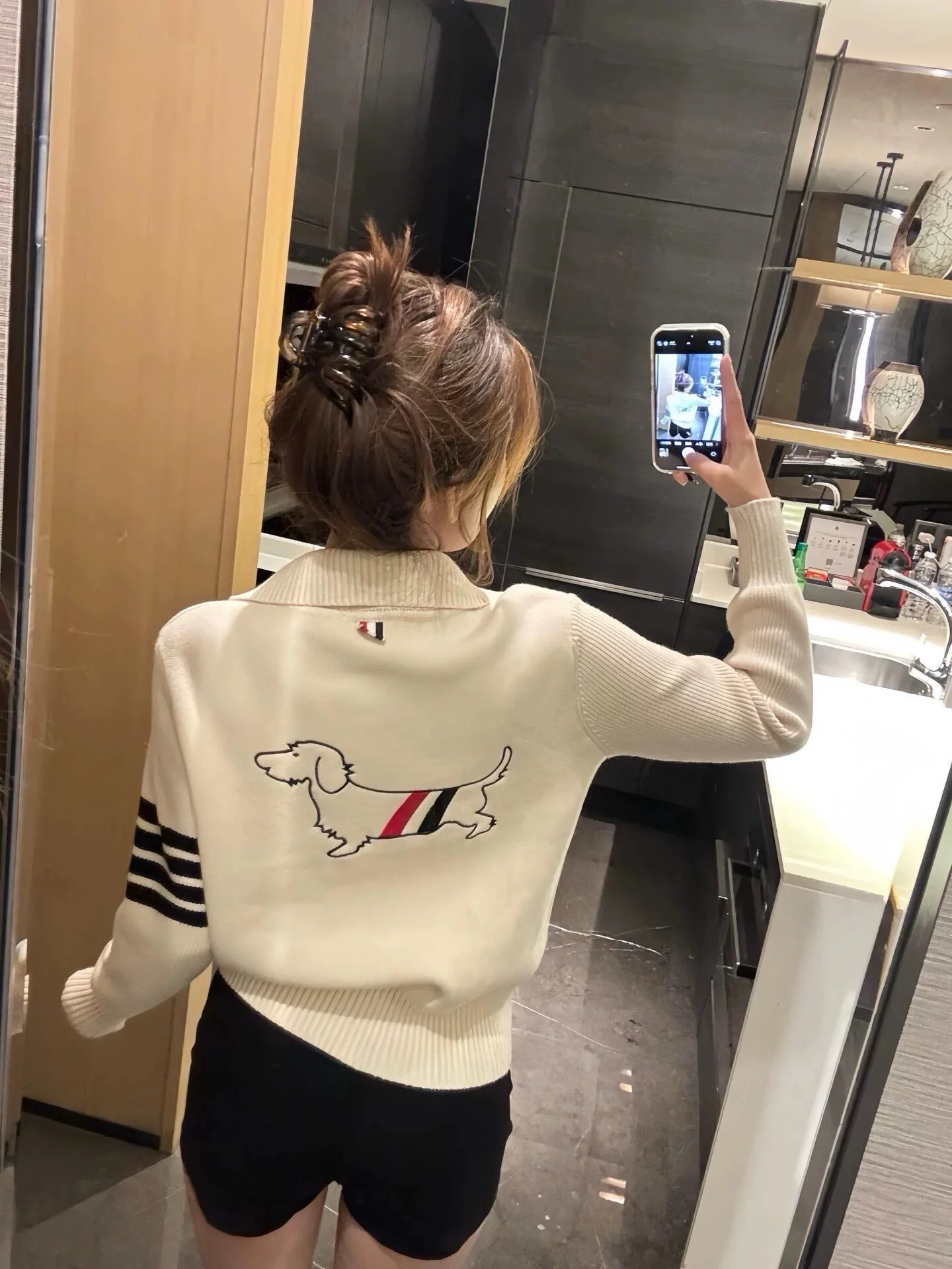 

Autumn Winter New Sle Knitted Cardigan Women's College Four Stripe Little Dog Heavyweight Collar Single Button Sweater Jaet