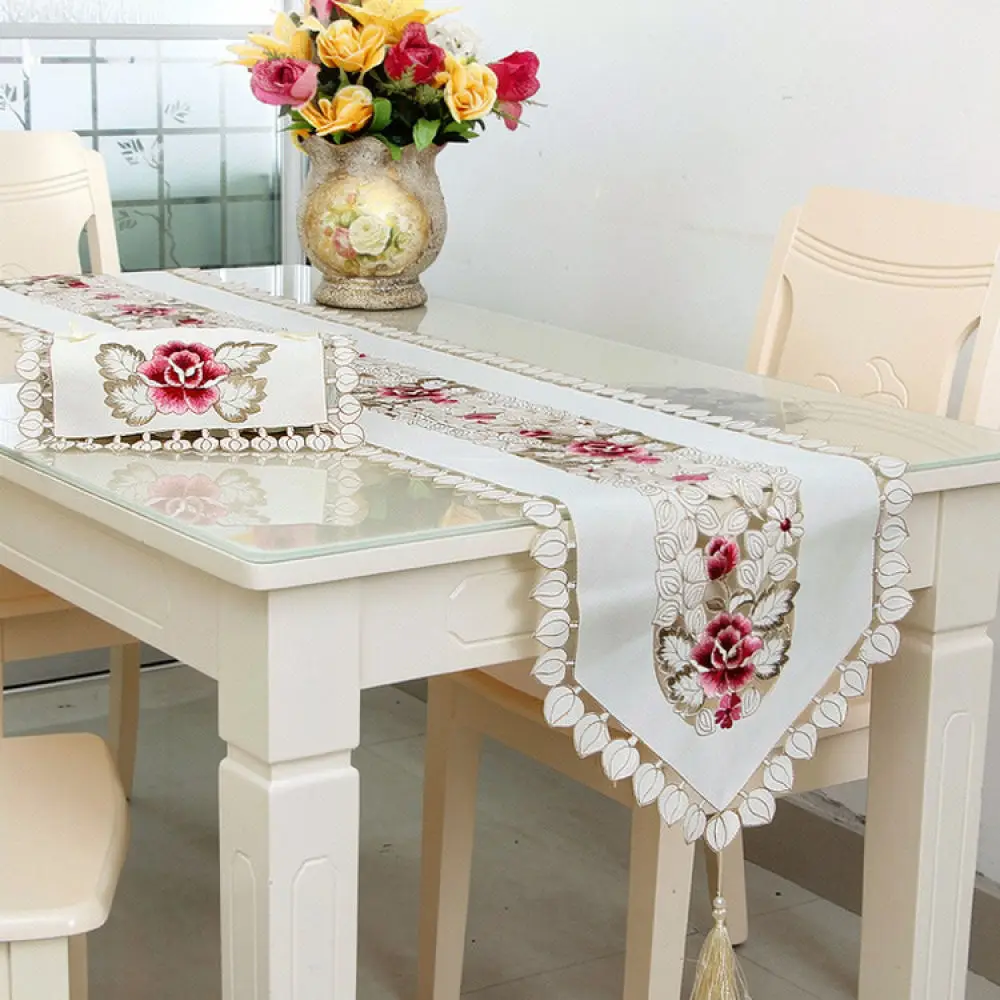 Elegant Floral Embroidered Table Runner Boho Fabric Dining Mat For YuanYumeng Tea Table Cloth Protective Cover Home Decoration