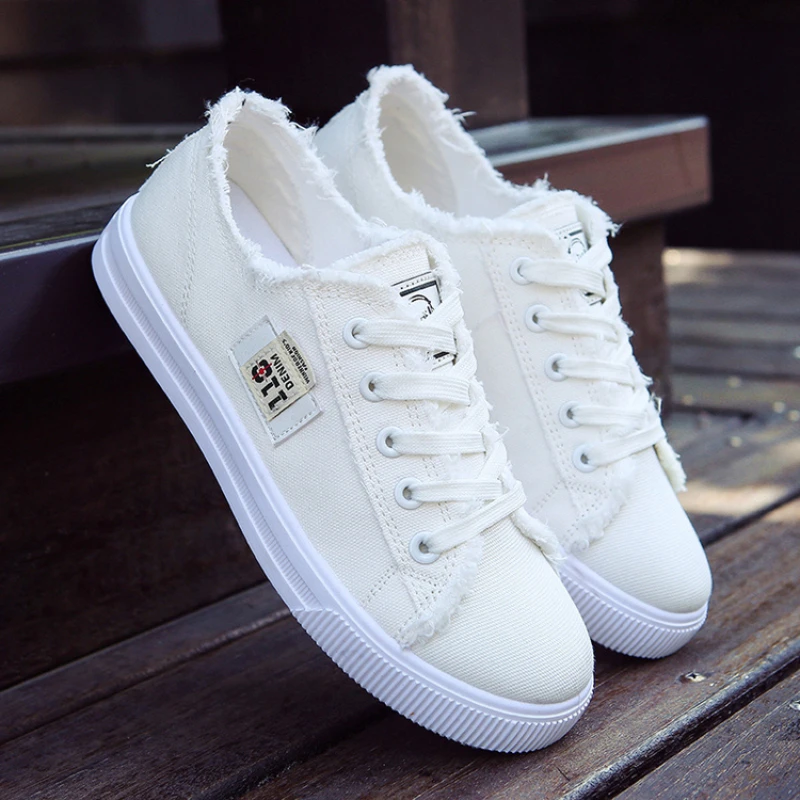 

Fashion Light Women's Sneakers Ladies Versatile Canvas Shoes New Casual Comfort Shoes Student White Sports Flat Zapatos Mujer
