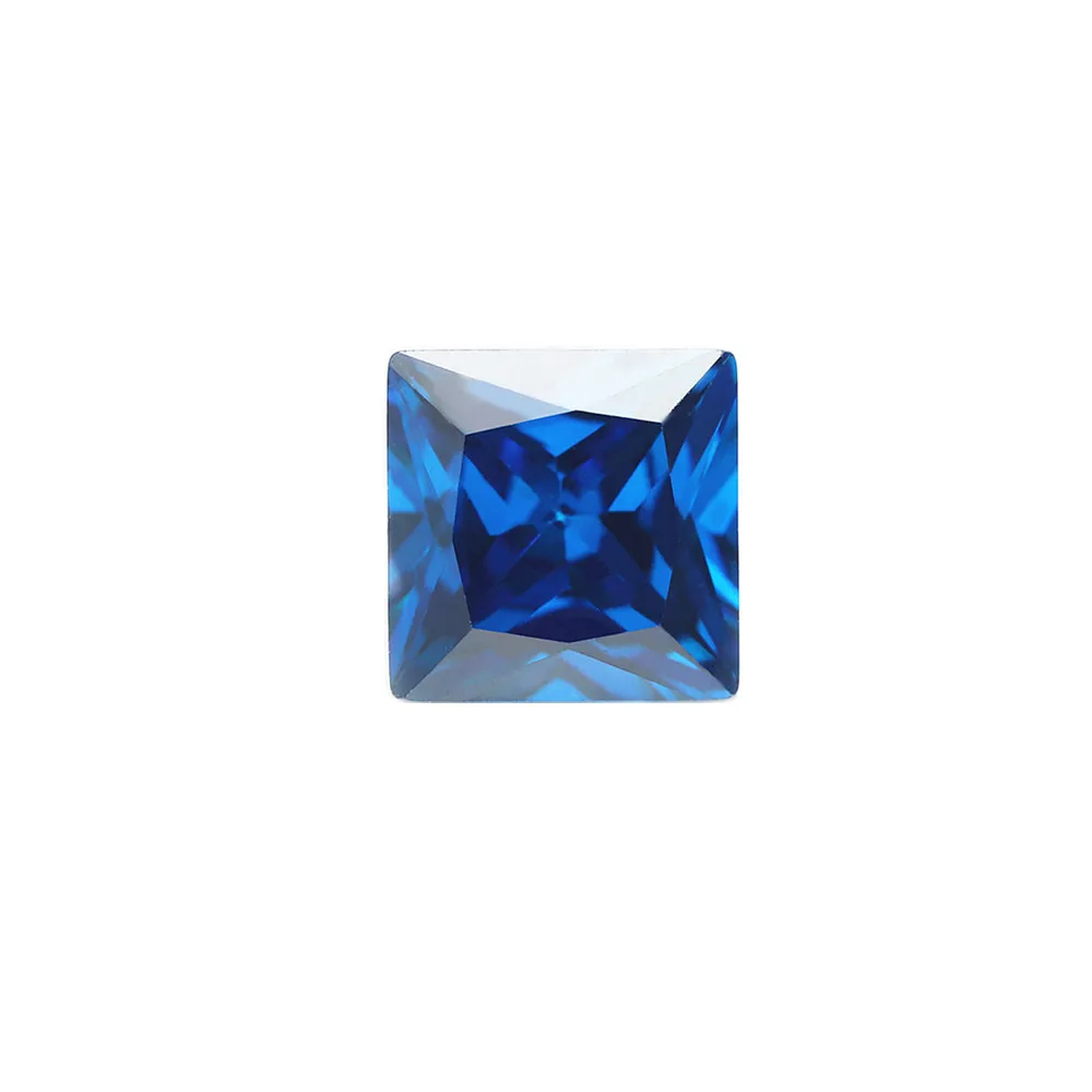 

Светло-голубой квадратный граненый сапфир огранки «Принцесса», различные размеры на выбор