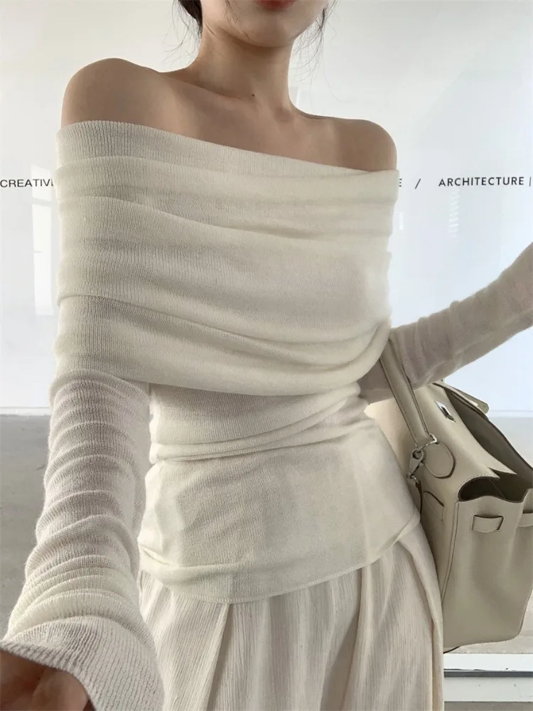 STSVZORR Gentle one-shoulder soft long-sleeved knit women autumn new senior sense of temperament white strapless jumper tops