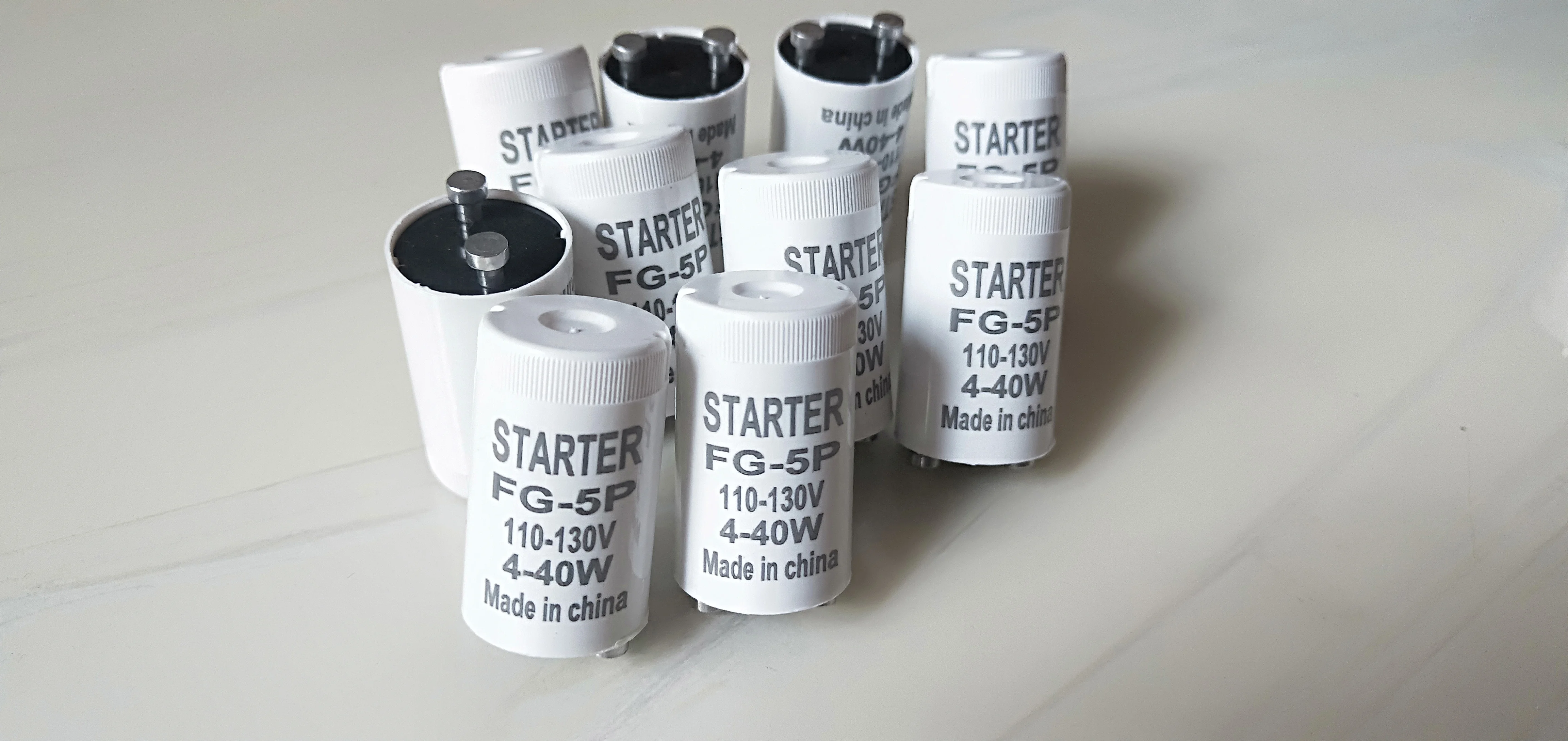 25 قطعة/الوحدة عالية الجودة 110 فولت-130 فولت كاتب البعوض مصباح فيوز كاتب FG-5P لمصابيح البعوض 4-40 واط CE ROHS