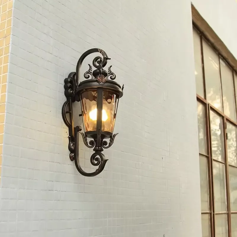 European Style Solar LED Wall Light Black Garden Street Patio Retro Outdoor IP65 Waterproof Aluminum