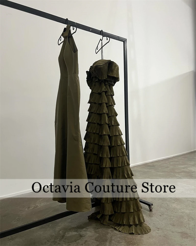 Halter Chapel Train Satin Formal Evening Dress Floor Length Robe de soirée Straight Sleeveless Elegant Solid Color Saudi