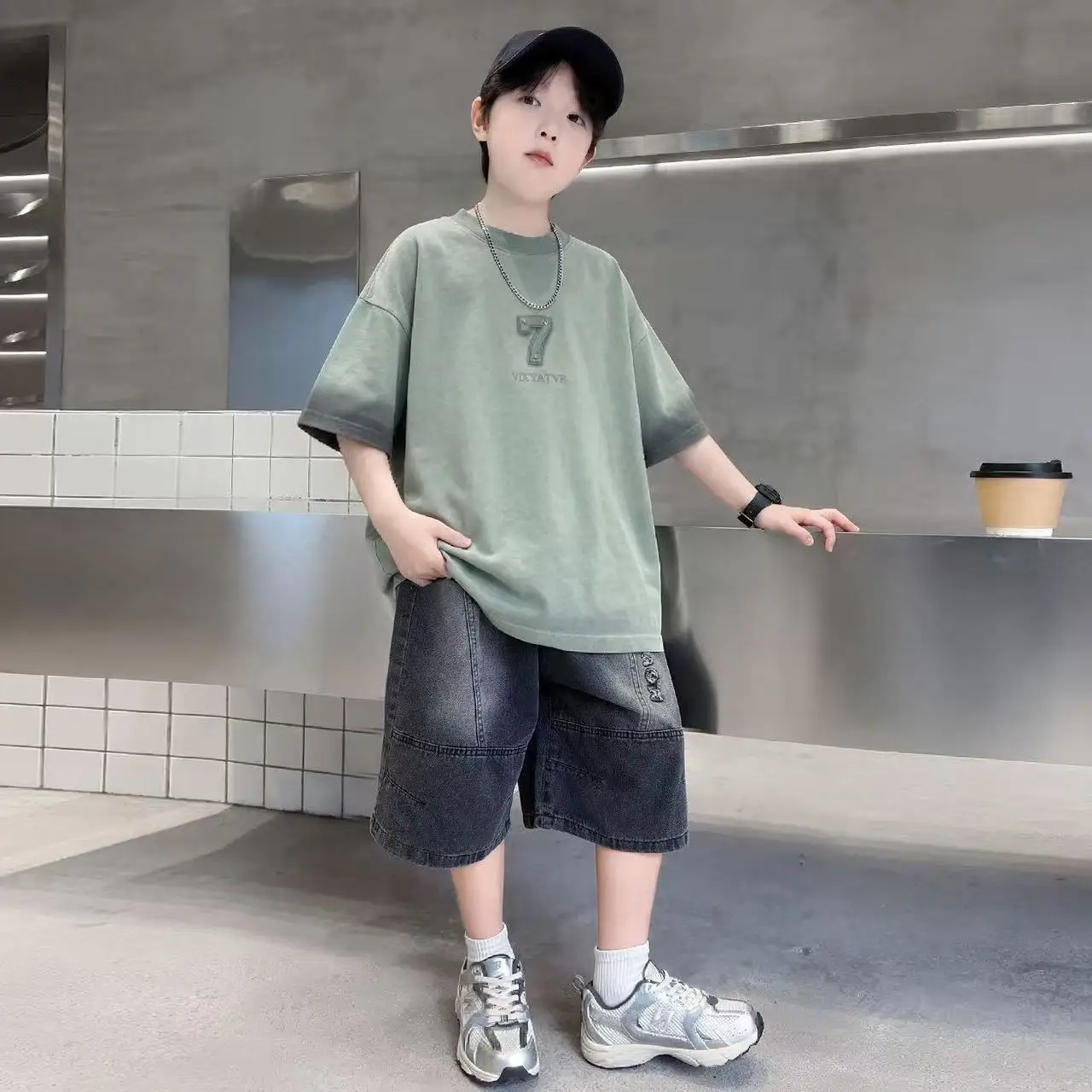 Teen Boys 2 PCS Clothes Set Set For Child Elegant T-shirts + Denim Shorts Summer Kids Luxury Clothing Set 6 8 10 12 14 16 Years