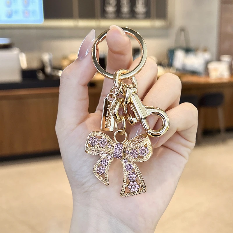 

2025 new keychain pendant jewelry high-end fashion butterfly diamond silver gold multi-color optional key Shell