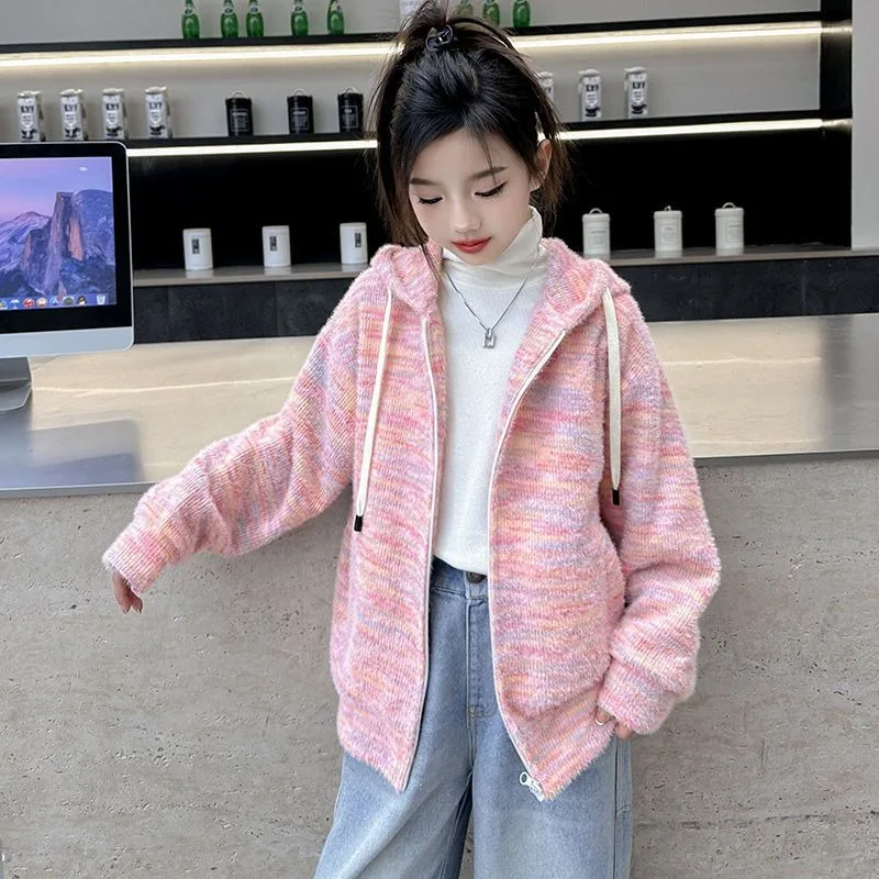 

2024, весна-осень, новый вязаный свитер из норки с капюшоном для девочек — теплая и уютная детская осенняя одежда, стильный детский трикотаж, топ