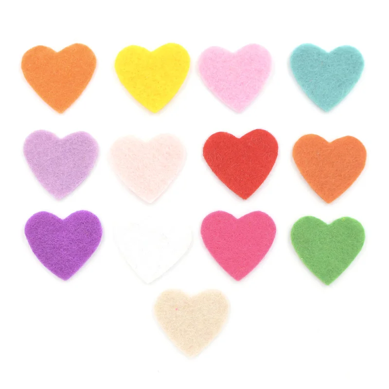 200Pcs/lot Love Heart Nonwoven Fabric Patches Felt Scrapbooking Accessories Appliques for Crafts Clothes Sewing Supplies